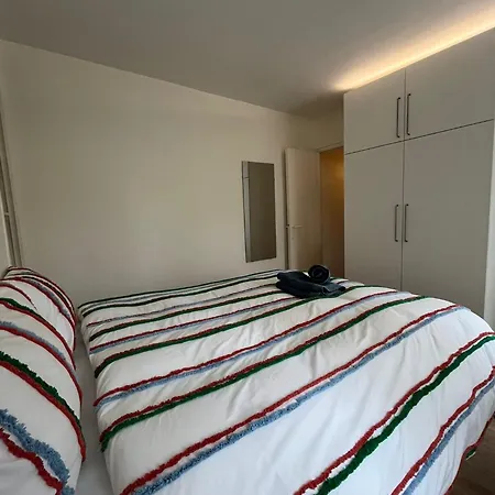 T2 Cosy - Proche Tour Eiffel Apartament