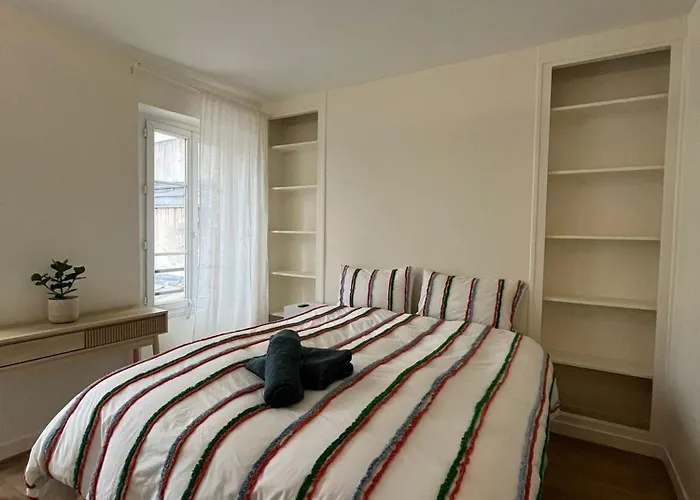 T2 Cosy – Proche Tour Eiffel Apartment